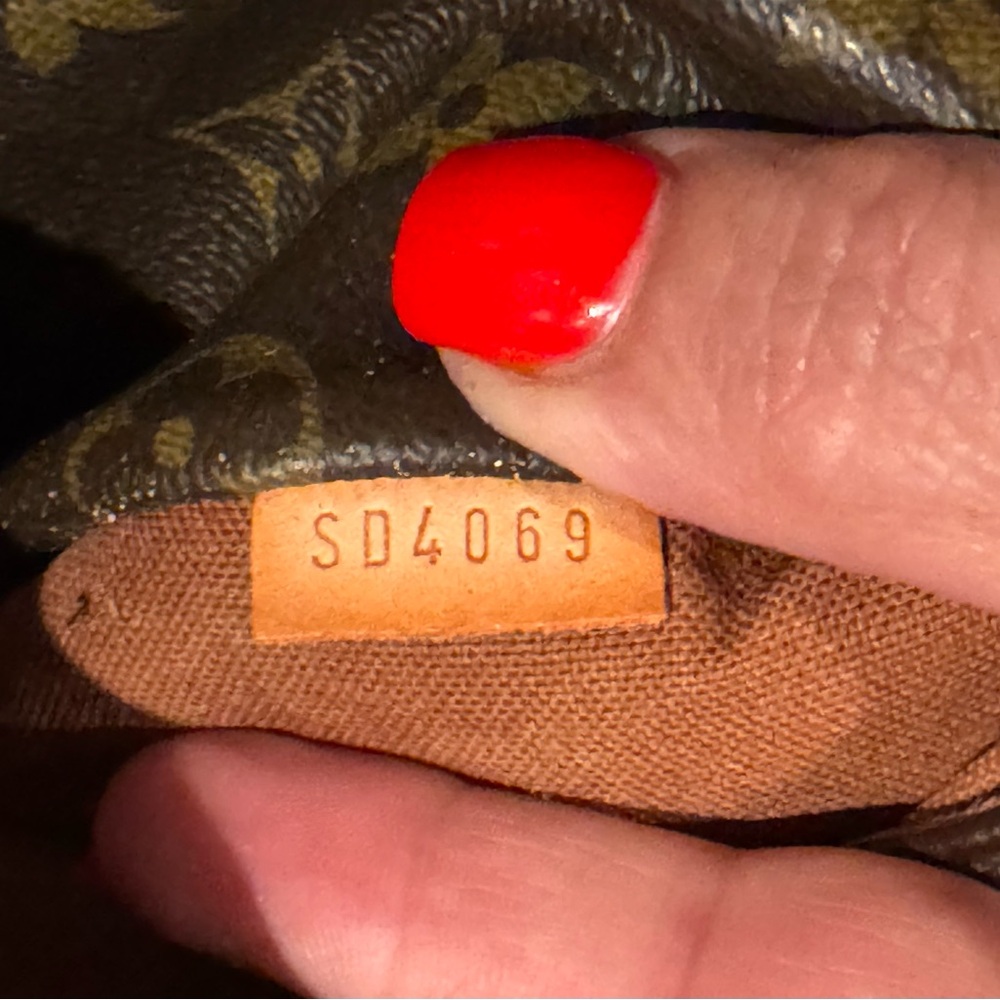 Louis Vuitton Classic Monogram Totally “GM” - Picture 15 of 16